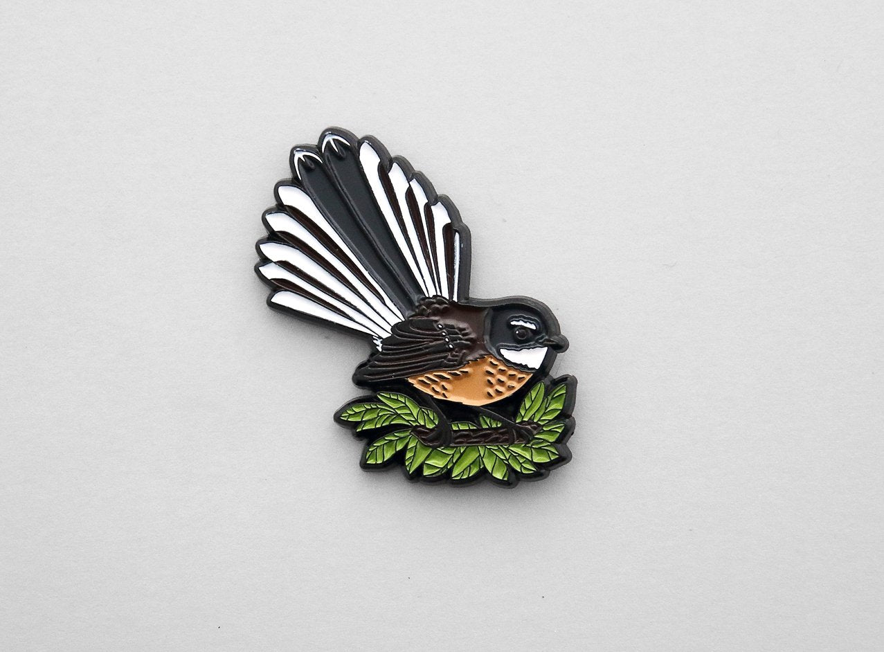Melissa Boardman - Pin, Pīwakawaka (Fantail)