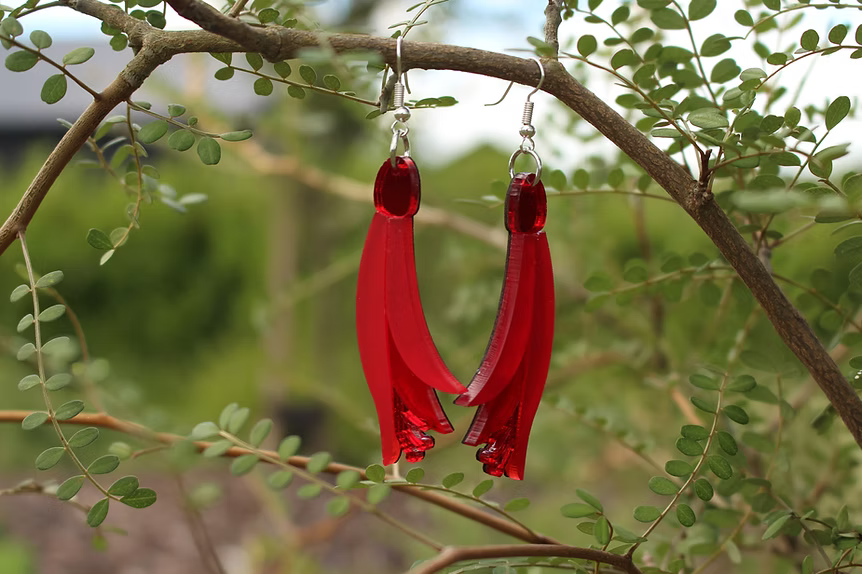 Silverwood Earrings, Harakeke (Flax) Drop