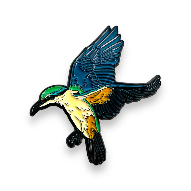 Kōtare Enamel Pin Close up