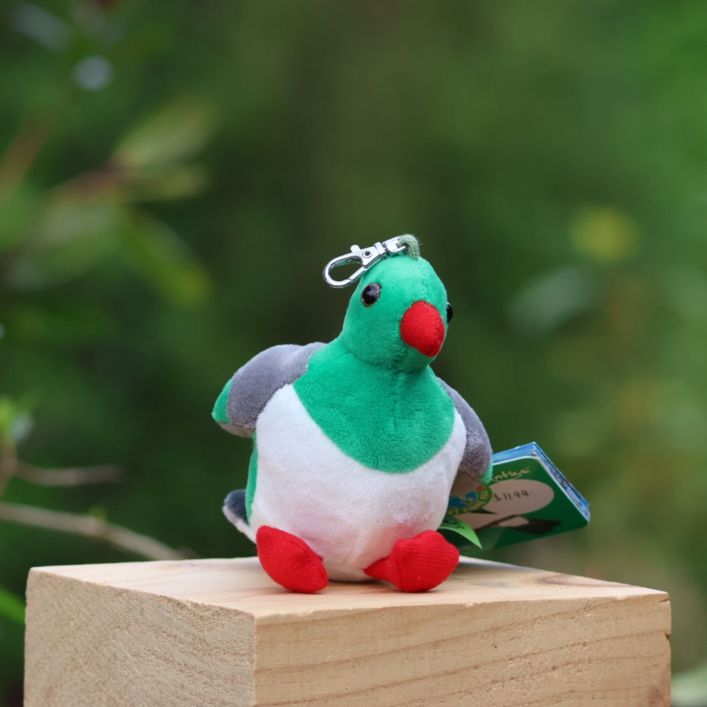 Keyclip Kererū, New Zealand Pigeon