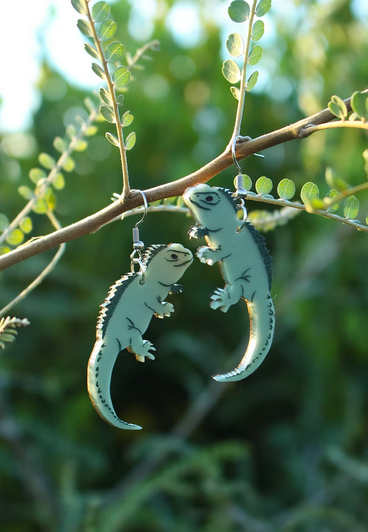 Silverwood Earrings, Tuatara Drop